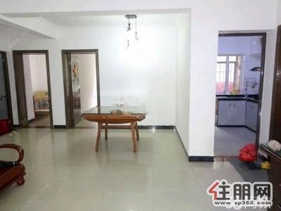 城中区,银山银海小区南区3室2厅120平米中等装修押二付三