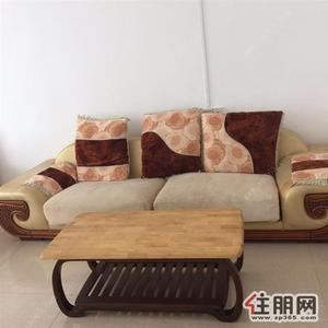 中心区，出租位于市中心美林街金谷大厦公寓房，交通便利。