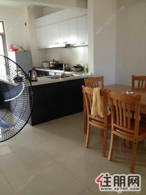 银海金海岸江苏泰城3室