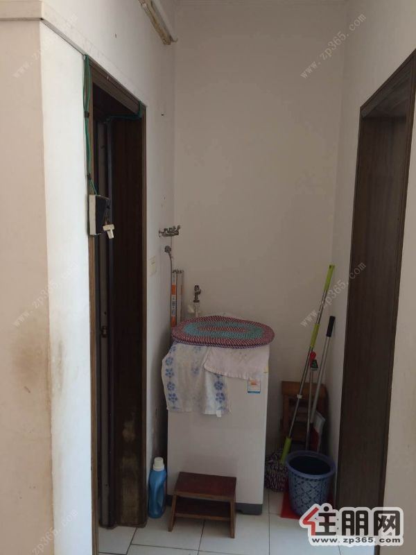 世纪花园1200元2室1厅1卫普通