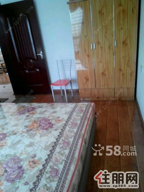 锦江庭院2室2厅90平米精装修高层风景