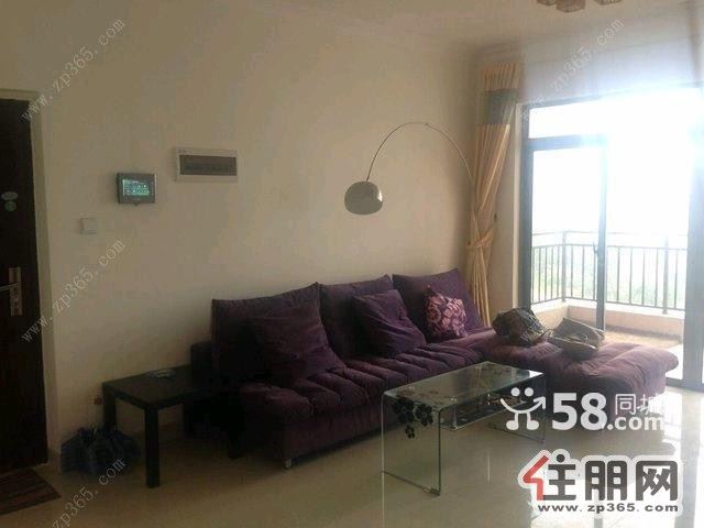 望州岭保利山水怡城3室2厅90平米精装修