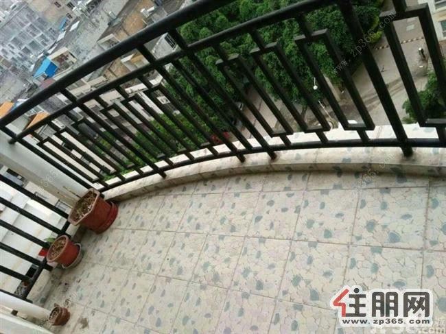 电梯精品房1200元即可入住,可配齐家私