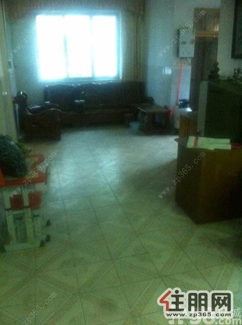 3室1厅98平米精装修押二付二