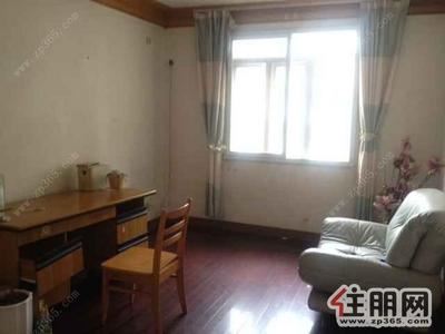 城中区，靓房拎包入住家电齐全交通便利