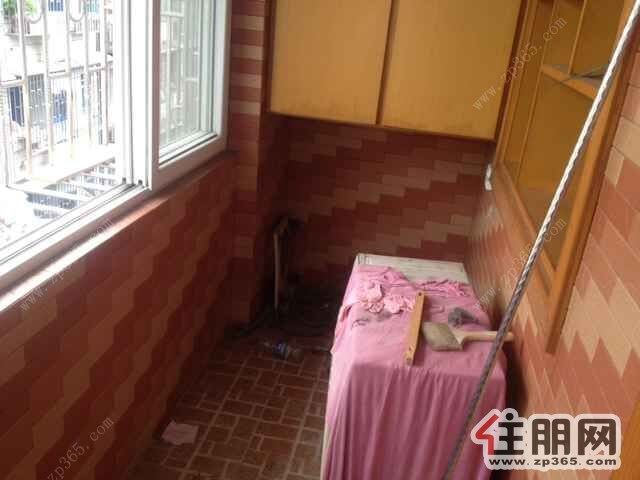 靓房拎包入住家电齐全交通便利