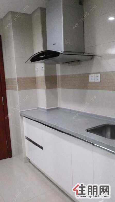 超级便宜阳光100城市广场1室0厅1