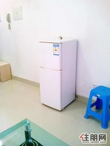 青秀区-1房1厅1卫1租1阳台家具配齐租金便宜拎