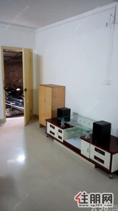 广雅单位宿舍1楼3室1厅1卫,新装修,有