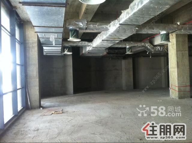 (出租)民族影城2楼1800平方大铺面出