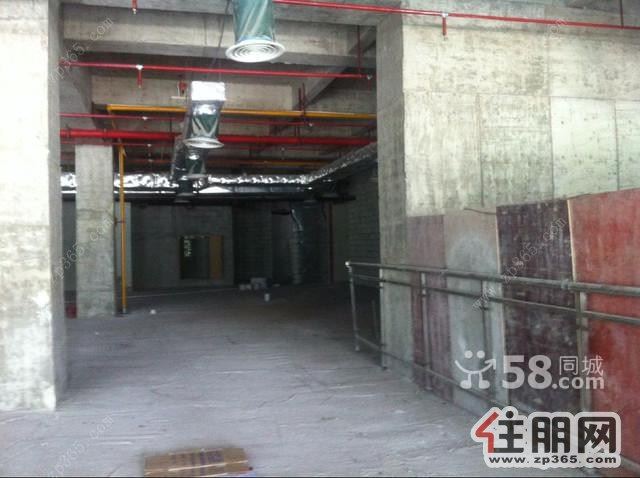 急急急万象城旁民族影城2楼1800平方大