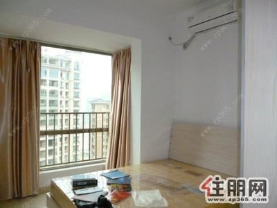 青秀区，精装修盛天华府3房租金3800元