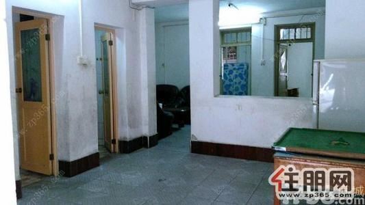 城中区-城中三中路单位房2室2厅80平米简单装修