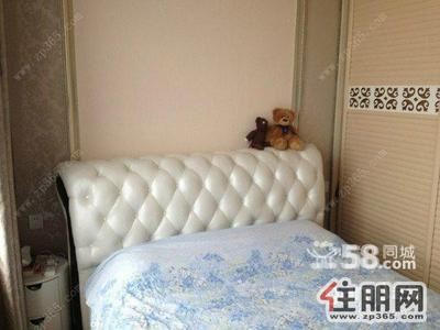 青秀区，东葛路荣和中央公园2室2厅70平米简单装