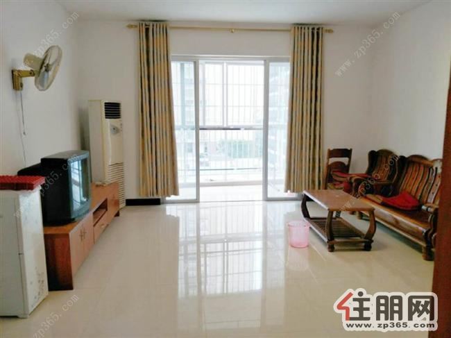 可直接入住,供水小区1600元3室2厅2卫中等装修