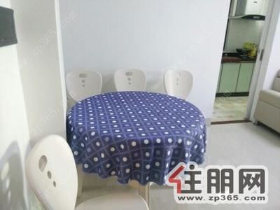 南棉街，正恒国际广场2500元2室2厅1卫