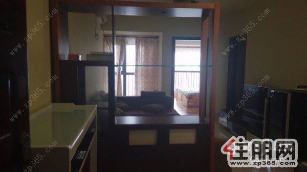 靓房低价抢租,荣和中央公园2700元