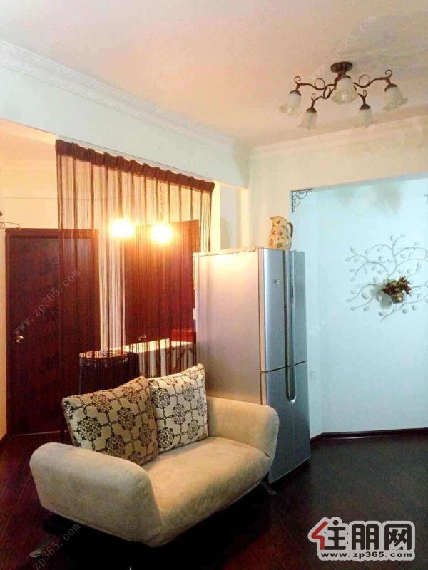 低价出租胜利小区1500元2室1厅1