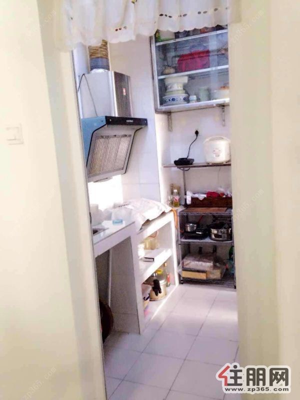 低价出租胜利小区1500元2室1厅1