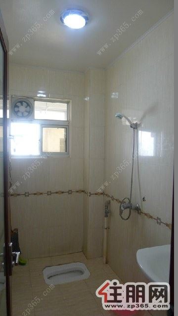 王府井楼上华星时代广场4房160平方