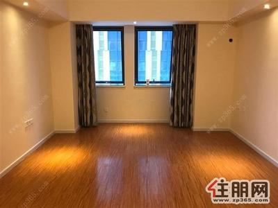 城中区,柳南万达公寓1室1厅1卫