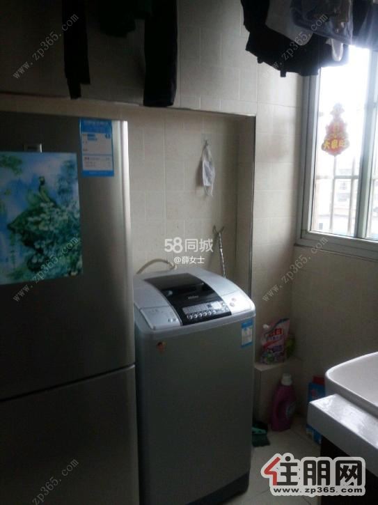 水木新华1600元2室2厅1卫***修采光好,拎包随时就可以入住!