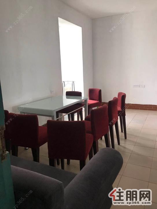 急租华达苑附近西船大院中装两房看房方便