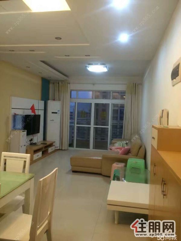 盛世名门1300元2室2厅1卫中装