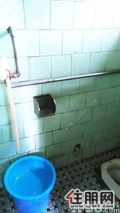 城中区，跃进路东一巷5中旁边2房，家具都有,