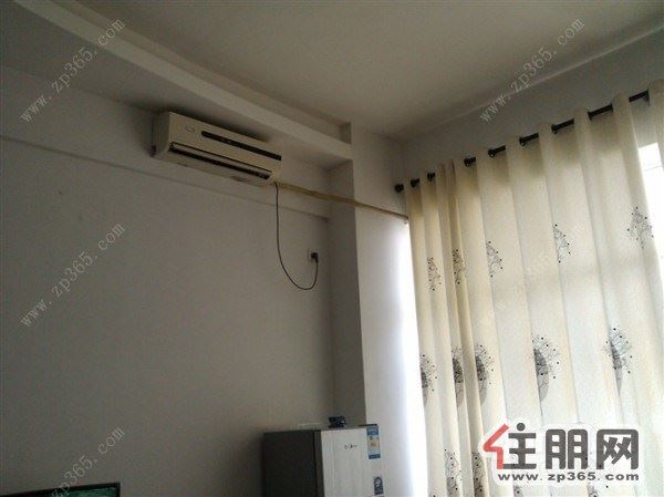 阳光丽城650元1室1厅1卫中装!