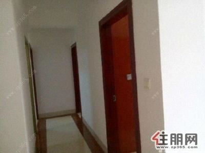 青秀区，东葛路荣和中央公园3室2厅120平米简单