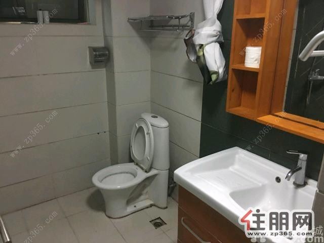 体育中心文源华都学区2室2厅87平米豪华