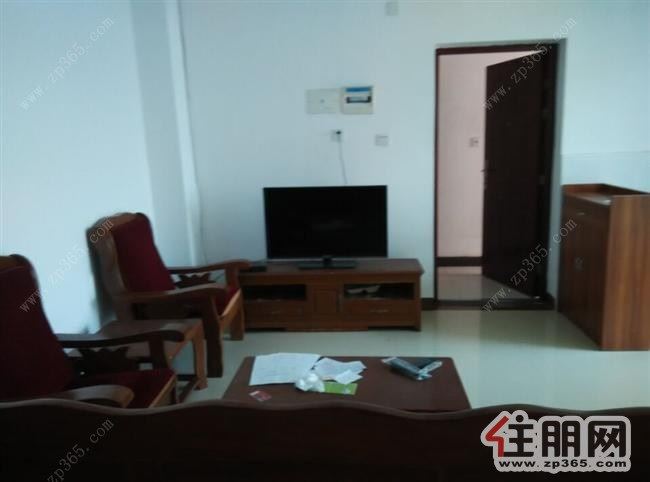 天健绿园正规一房一厅850元/月