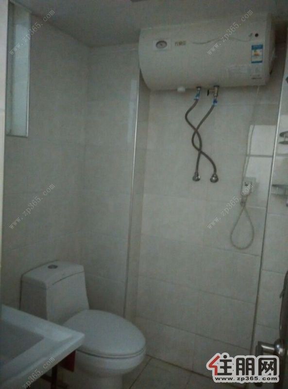 天健绿园正规一房一厅850元/月