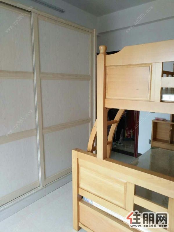 唐人街160元2室2厅2卫中装,家