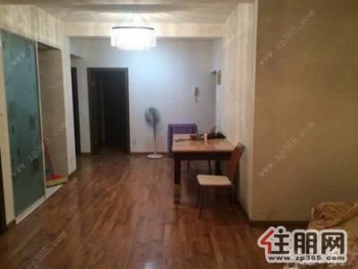 青秀区，在水一方精装3房2厅2300/月