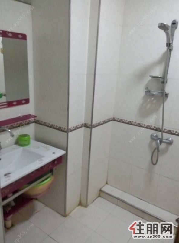 阳光100精装2房出租.简便温馨.周边有