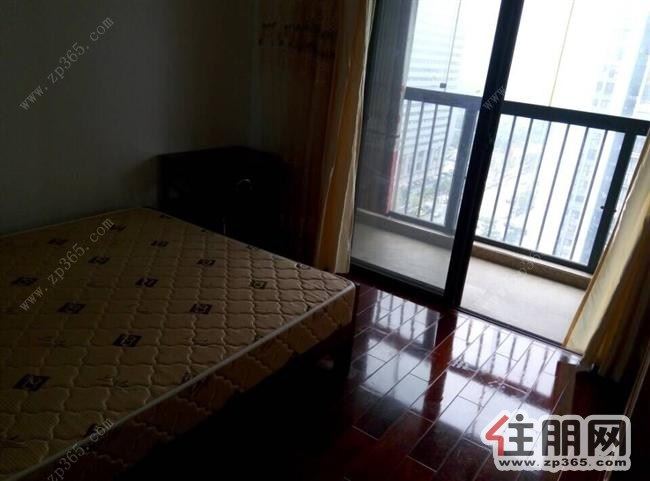 阳光100精装2房出租.简便温馨.周边有