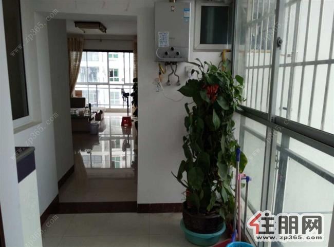 九州家园3房2厅电梯高层带入户花园四台空调布艺沙发