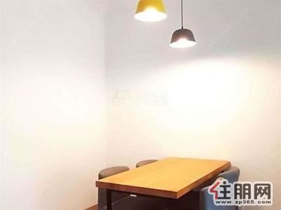 海城区-中南明珠2300元3室2厅2卫***修，家具家电齐全黄金