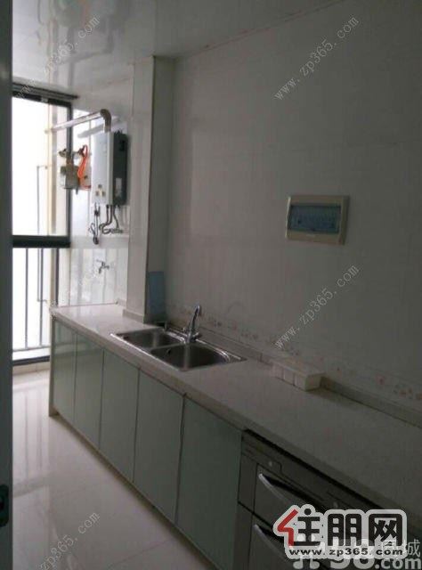 阳光100【家具家电齐全】户型方正南北通