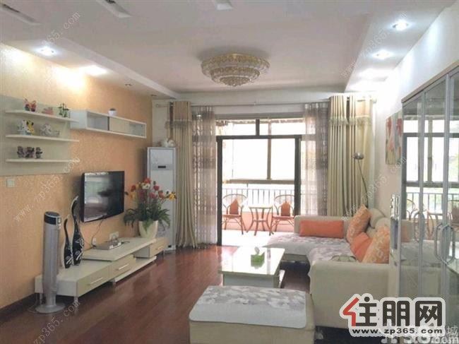 莱茵湖畔精装大三房首次出租,租2800随