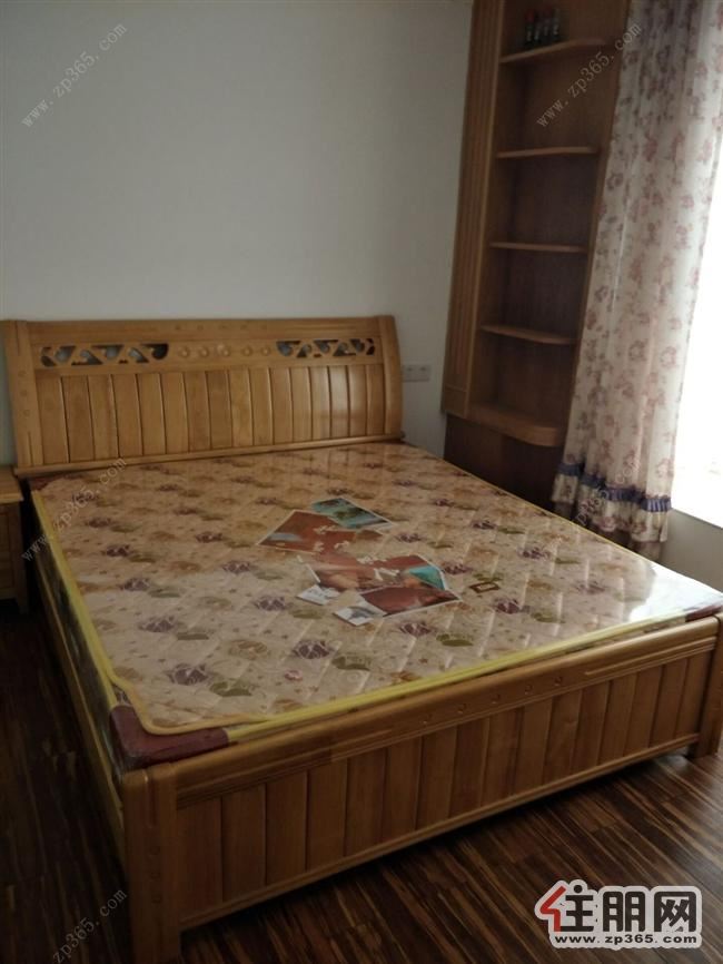 港龙湾1400元3室2厅2卫***修,家具家电齐全黄金楼层!