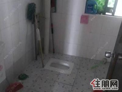 青秀区-出租凤岭北地铁口物业保利凤翔花园2房配齐拎包入住。