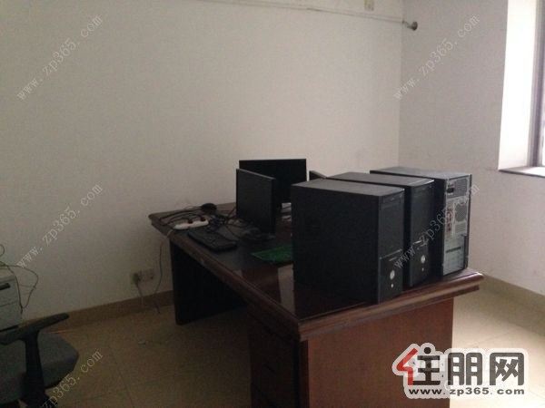 南湖聚宝苑大三房163平米办公出租