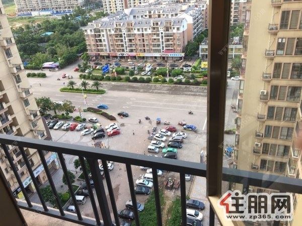 万锦华府大三房出租