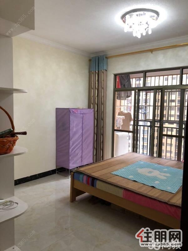 天悦尚城1600元2室1厅1卫***修,家具家电齐全黄金楼层!