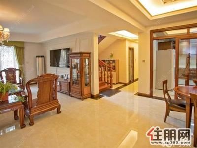 青秀区-凤翔路上高端住宅裕丰英伦豪宅出租电梯楼中楼超美露台