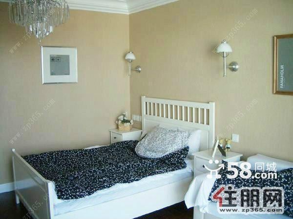 望州岭岭南名居3室2厅126平方精装