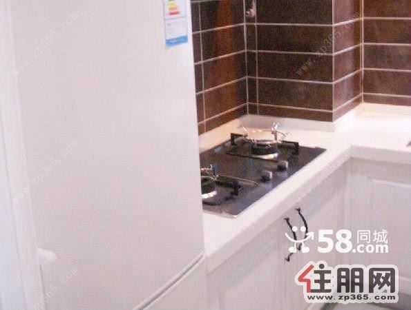 望州岭岭南名居3室2厅126平方精装